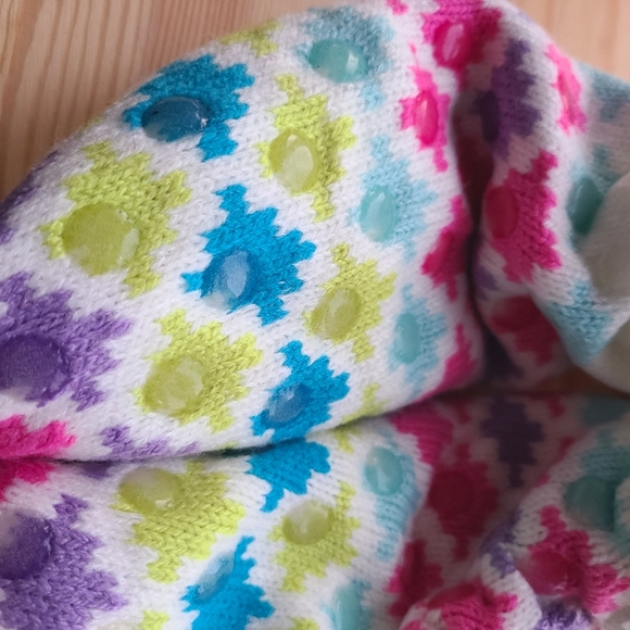 🎉HP🎉 NWT SO Faux Fur Lined Knit Penguin Slipper Socks with Treads 🐧🧦 - Picture 6 of 7